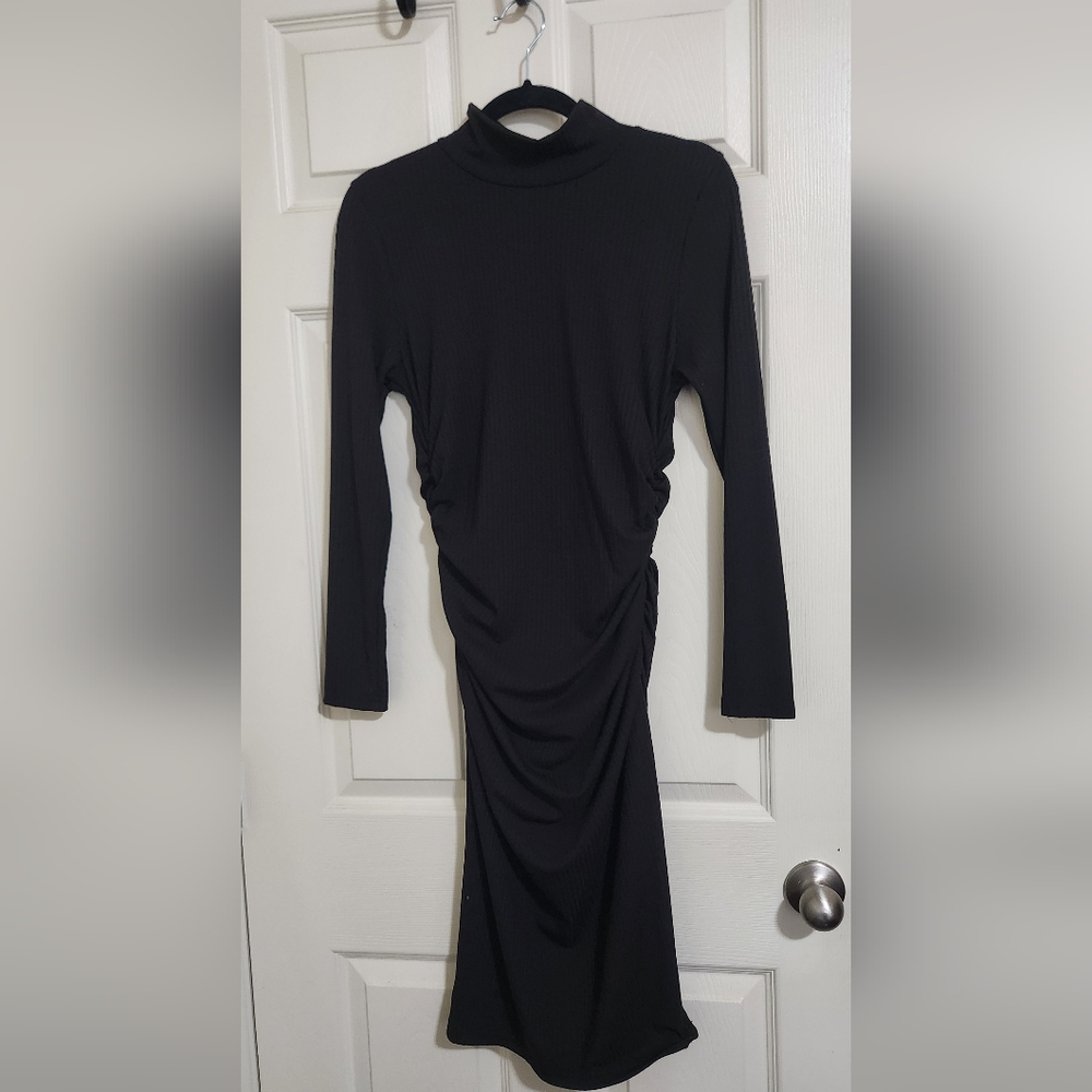 Elegant Black Long Sleeve Dress